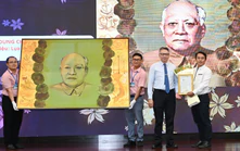 Lan tỏa giá trị tấm gương Chủ tịch Tôn Đức Thắng qua "Hành trình 20 mùa hoa"