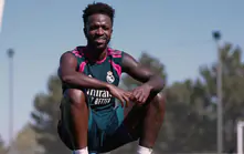 Thiện chí của Real Madrid níu giữ chân Vinicius