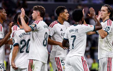 Mbappe lập cú đúp, Real Madrid bắt kịp Barca ở La Liga