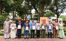 Giới thiệu hình ảnh, tư liệu về 36 phố phường Hà Nội gắn với trải nghiệm nghề truyền thống