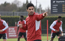 Cà phê bóng đá :Ai “móc túi” nổi Arsenal?