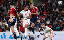 UEFA Nations League 2926/27, Đội tuyển Anh: Tiến bộ hay cái bẫy từ tấm thẻ đỏ?