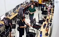 Hà Nội tạm đình chỉ công tác hai cán bộ Công an để làm rõ sai phạm