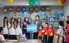 Phu nhân Ngô Phương Ly thăm lớp học tiếng Việt và Bảo tàng quốc gia Belarus