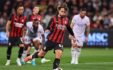 7 cầu thủ ghi bàn, AC Milan thắng 9-0 trước đội bóng có cầu thủ gốc Việt