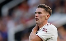 'Sát thủ' Viktor Gyokeres đã chơi thế nào trong ngày ra mắt Arsenal ở Ngoại hạng Anh?