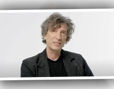 Những cuốn sách xuất sắc của nhà văn vừa bị tố lạm dụng tình dục Neil Gaiman