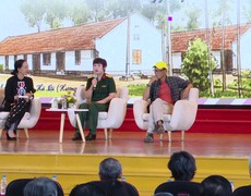 Giao lưu “Mưa đỏ - Lá thư gửi thanh xuân”: Khi hồi ức chiến tranh chạm tới trái tim 