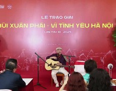 Nhạc sĩ Trần Tiến: Người khắc họa Hà Nội bằng âm nhạc