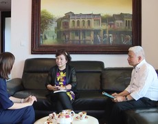 Đối thoại với Nhà văn Nguyễn Thị Anh Thư và Đại sứ Trương Xuân Thanh về cuốn tiểu thuyết “Báu vật trời Nam – Bên kia thế giới” 