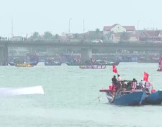 Sôi nổi Lễ hội đua thuyền trên sông Nhật Lệ 