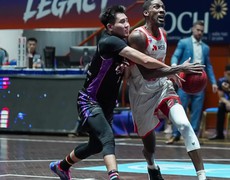 VBA 2025: Hanoi Buffaloes nâng chuỗi bất bại lên con số 10