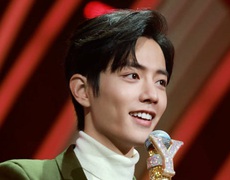 Sao Hoa ngữ: Tiêu Chiến hạnh phúc trên sân khấu Our Song: Ca hát vẫn là tình yêu lớn nhất!