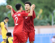 Hà Đức Chinh – ngôi sao sáng nhất trận mở màn SEA Games 30