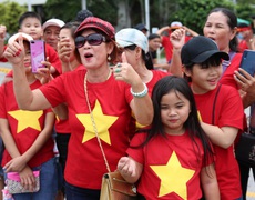 Người Việt ở Philippines cổ vũ đội tuyển U22 Việt Nam