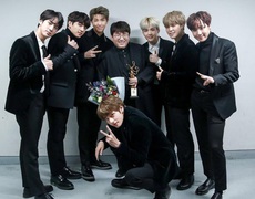 Kpop: Chủ tịch Big Hit khẳng định BTS là “The Beatles của thời đại Youtube”