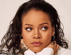 Rihanna xếp trên Beyoncé và Taylor Swift trong danh sách những phụ nữ quyền lực nhất năm