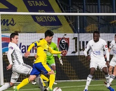 Bản tin bóng đá hôm nay ngày 25/12: Công Phượng thiếu kĩ năng phòng ngự, AFC nhận định bất ngờ về cầu thủ Quang Hải