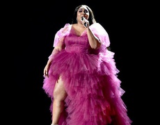 Lizzo - Cô nàng mũm mĩm khuynh đảo làng nhạc thế giới