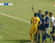 Thanh Hóa 1-1 Nam Định: Tình huống Samson nhận thẻ đỏ