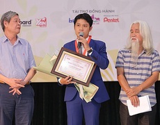 Nhạc sĩ Nguyễn Văn Chung: Giải 'Khát vọng dế mèn' như ngọn lửa tiếp sức