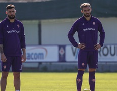 Fiorentina thêm 2 cầu thủ dương tính với virus Corona, Serie A đã có 10 người nhiễm dịch