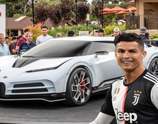 VIDEO: Bất chấp giảm lương vì COVID-19, Ronaldo vẫn mua siêu xe 212 tỷ đồng