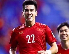 Tiền đạo Nguyễn Tiến Linh - Sát thủ của thầy Park trong chiến dịch World Cup 2022