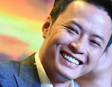 Showbiz Việt 22/11: O Sen Ngọc Mai ra MV mới ngay sau Ca sĩ Mặt nạ; Hồng Đăng lại lọt top tìm kiếm