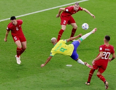 Brazil 2-0 Serbia: Dấu ấn của Richarlison 