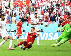 Wales 0-2 Iran: Kịch tính đến phút chót