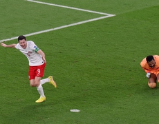 Ba Lan 2-0 Ả rập Xê út: Dấu ấn Lewandowski và Szczesny 