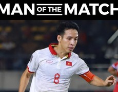 VIDEO AFF Cup ngày 22/12: Hùng Dũng nhận danh hiệu cầu thủ xuất sắc nhất trận