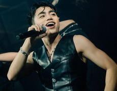 Showbiz Việt 29/12: MONO lọt Top 10 nghệ sĩ xuất sắc 2022; Hoàng Yến Chibi xuất hiện trên Quảng trường thời đại Mỹ