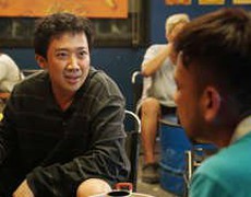 Showbiz Việt 8/12: Trấn Thành đưa nạn bán hàng dỏm vào phim