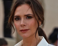 Công việc kinh doanh thời trang của Victoria Beckham khởi sắc 