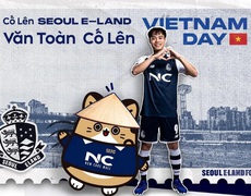 Không khí "Ngày Việt Nam" trên sân vận động ở Seoul