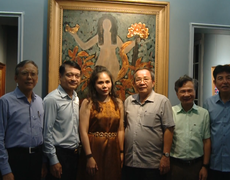 3 họa sĩ tài năng khám phá và tôn vinh "Màu cánh gián" trong sơn mài