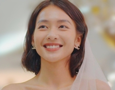 Showbiz Việt 17/6: Khả Ngân và hành trình 'Bắc tiến' thành công; H'hen Niê và bí quyết sở hữu body siêu thực