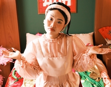 Showbiz Việt 22/6: Phương Mỹ Chi ra MV cảm hứng 'Vợ nhặt'; Làm mẹ đơn thân, em gái Công Vinh chăm khoe vóc dáng gợi cảm