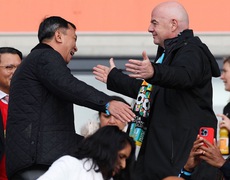 Chủ tịch VFF Trần Quốc Tuấn: Hy vọng đội tuyển nữ Việt Nam ghi được bàn và có điểm