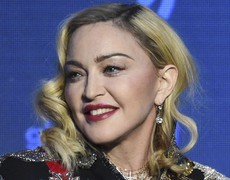 “Nữ hoàng nhạc Pop” Madonna trở lại lưu diễn