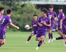 SEA GAMES 2025: Xuân Son không được dự, HLV Kim Sang Sik chỉ còn dàn sao trẻ từ V-League