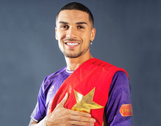 Tiền vệ Hendrio chính thức trở thành công dân Việt Nam