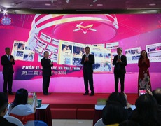 Sống lại ký ức lịch sử về hợp tác hữu nghị Việt Nam - Trung Quốc qua tài liệu lưu trữ