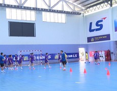 Futsal nữ Việt Nam tập huấn tại Trung Quốc, chuẩn bị 'săn vàng' SEA Games 33
