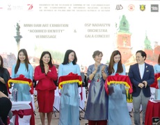 Tinh hoa màu nước phản ánh giao thoa văn hóa Việt Nam - Ba Lan