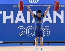 Đô cử Trần Xuân Dũng giành HCĐ cử tạ hạng 94 kg nam ở SEA Games 33