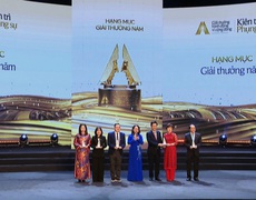 Trao giải thưởng cho những Hành động vì cộng đồng với tinh thần 'Kiên trì phụng sự'