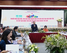 Xây dựng chuẩn mực đạo đức, văn hóa kinh doanh gắn với bản sắc văn hóa dân tộc